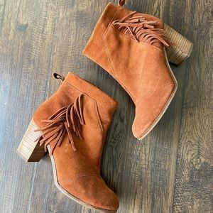 TOMS Lunata Fringe Ankle Booties, Cognac Suede Size 8